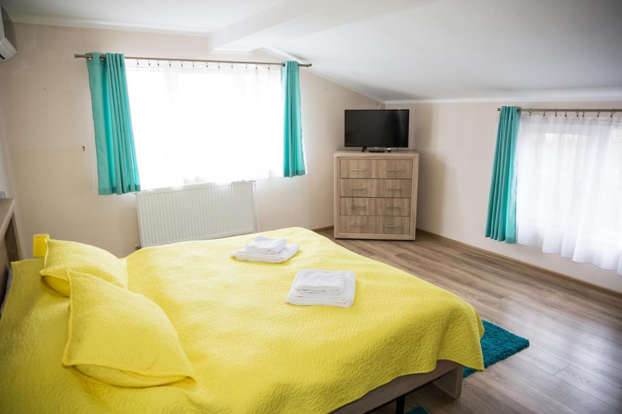 Apartament Beta Apartment Bistrita  Exterior photo