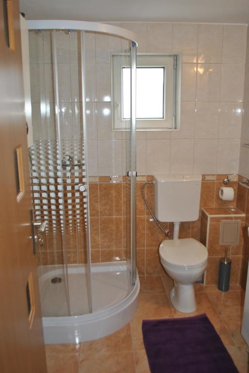 Apartament Beta Apartment Bistrita  Exterior photo